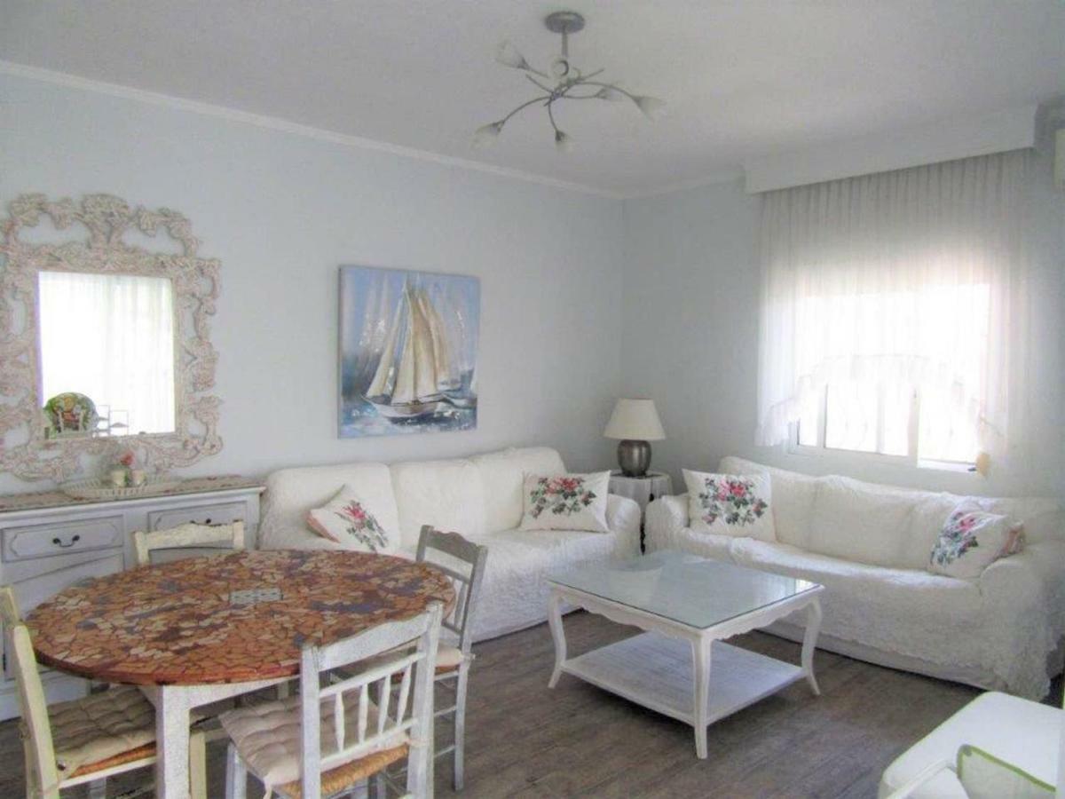 Pefkohori Apart. Near The Beach With Indor Parking And Yard Luaran gambar